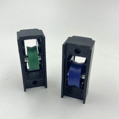 রঙ সাদা/অন্যান্য ভারী দায়িত্ব ডাবল স্লাইডিং দরজা রোলার স্টেইনলেস স্টীল স্লাইডিং রোলার