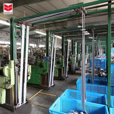 পিপি উপাদান সিএলজে এফ 20 ছাঁচনির্মাণ উইন্ডো স্লাইডিং ডোরের জন্য আবহাওয়া স্ট্রিপ 4.8 * 9 মিমি গ্লাস ডোর সিল পিল উচ্চতা 3-25 মিমি / প্রস্থ 3-50 মিমি