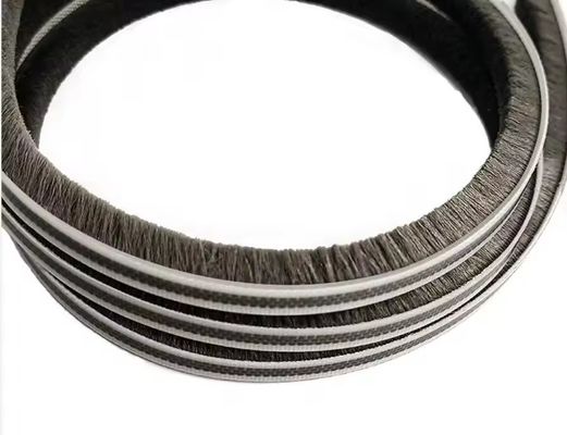 অ্যালুমিনিয়াম ব্রাস্টেলড সিলিং স্ট্রিপ ফ্রেম অ্যাক্সেসরিজের জন্য কালো / গ্রে / বাদামী / সাদা / অন্যান্য পিল উচ্চতা 3-25mm প্রস্থ 3-50mm