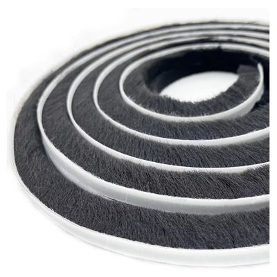 আধুনিক অ্যাপার্টমেন্ট অ্যালুমিনিয়াম উইন্ডোজ এবং ফিন উল পিল আবহাওয়া স্ট্রিপ সঙ্গে দরজা আনুষাঙ্গিক