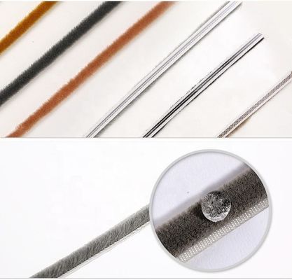 ইন্ডাস্ট্রিয়াল পিল আবহাওয়া স্লাইডিং উইন্ডোজের জন্য স্ট্রিপিং ব্রাশ 100% পিপি পিল ব্রাশ পিল উচ্চতা 3-25 মিমি / প্রস্থ 3-50 মিমি