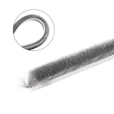 অ্যালুমিনিয়াম দরজা এবং উইন্ডোজ আনুষাঙ্গিক উল পিল উন্নত সিলিং জন্য আবহাওয়া স্ট্রিপ কালো / ধূসর / বাদামী / সাদা / অন্যান্য রং