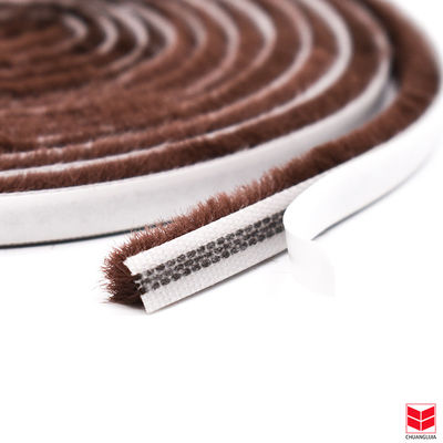 আধুনিক নকশা ধুলোরোধী বায়ুরোধী পিল দরজা এবং উইন্ডো জন্য আবহাওয়া স্ট্রিপ সহজ রক্ষণাবেক্ষণ